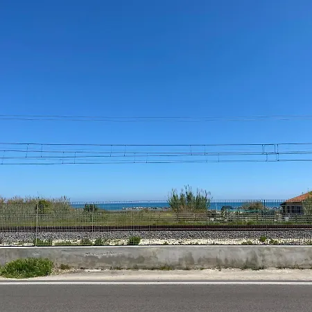 Fronte Mare Francavilla Foro 別荘 フランカヴィッラ・アル・マーレ